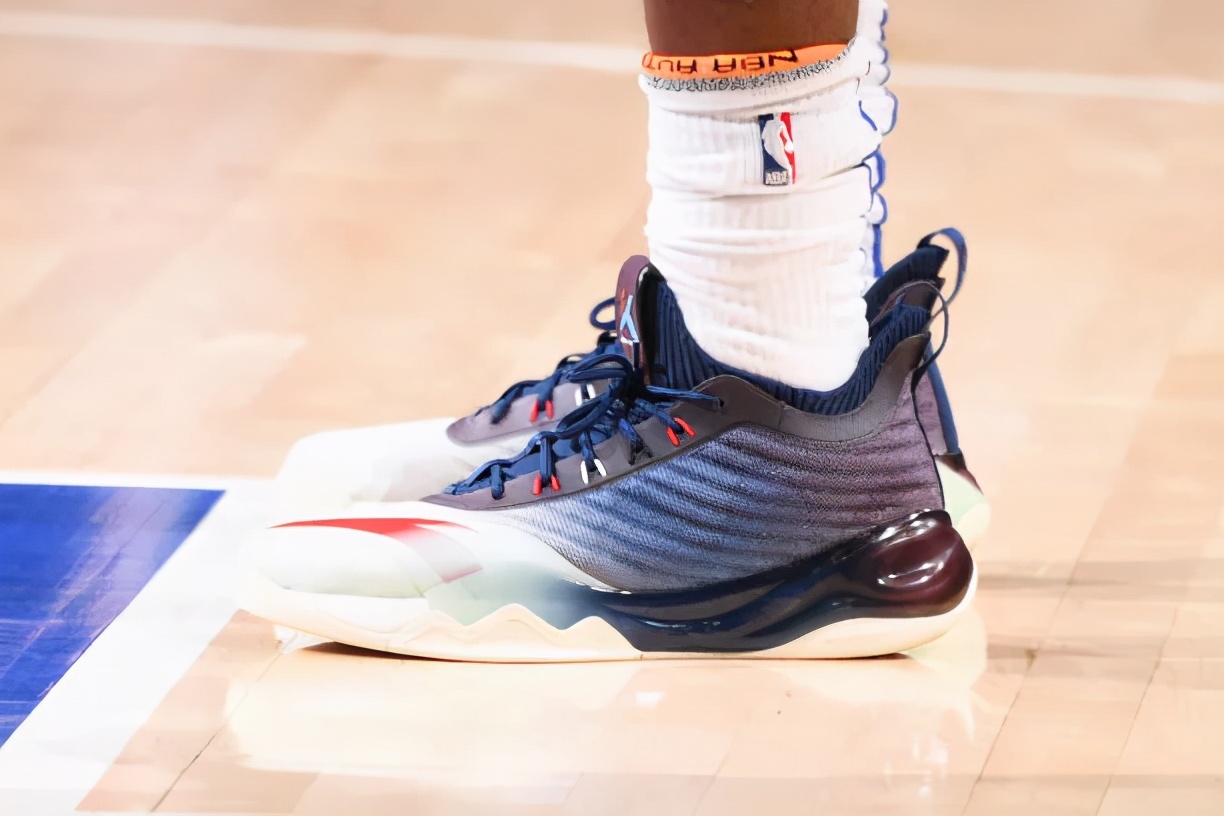 nba上脚韦德之道八,韦德上脚全城11新配色