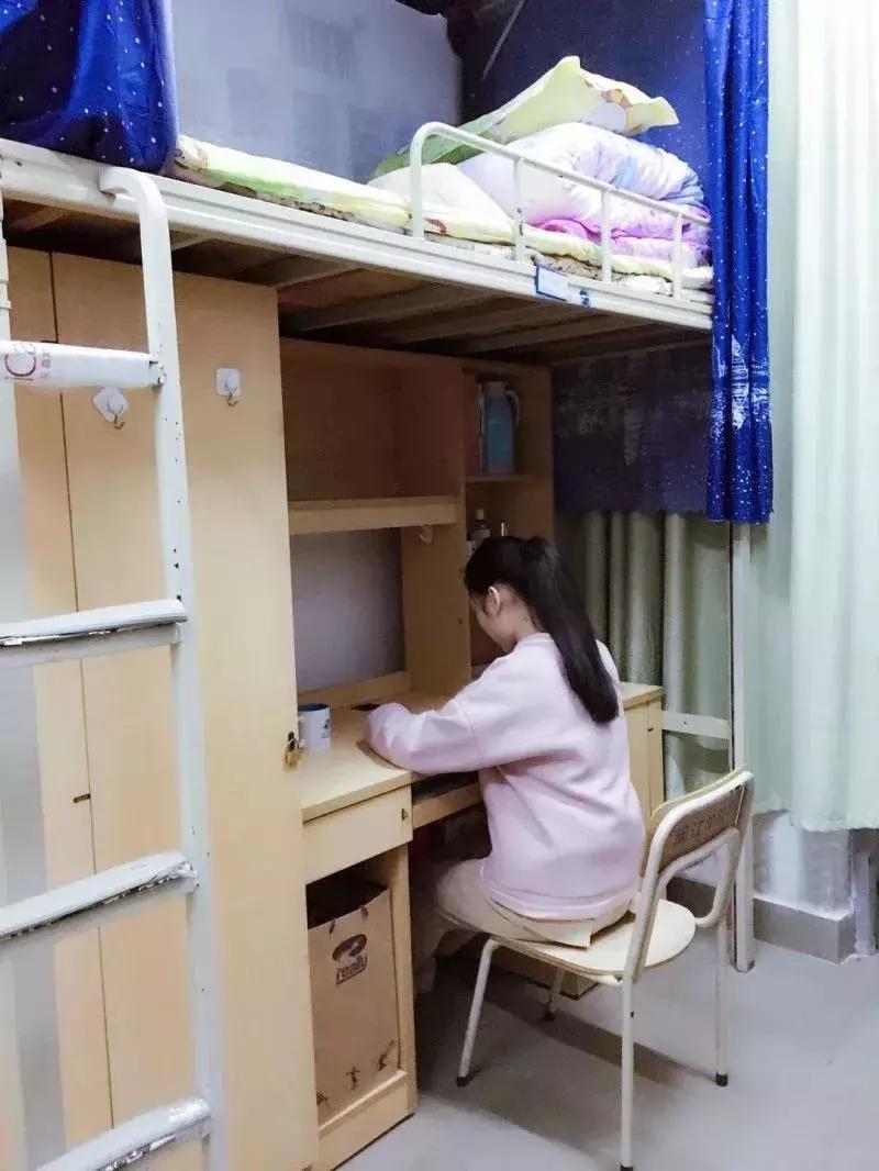 福建大专宿舍六人间床位选择,福建省大专宿舍排行榜