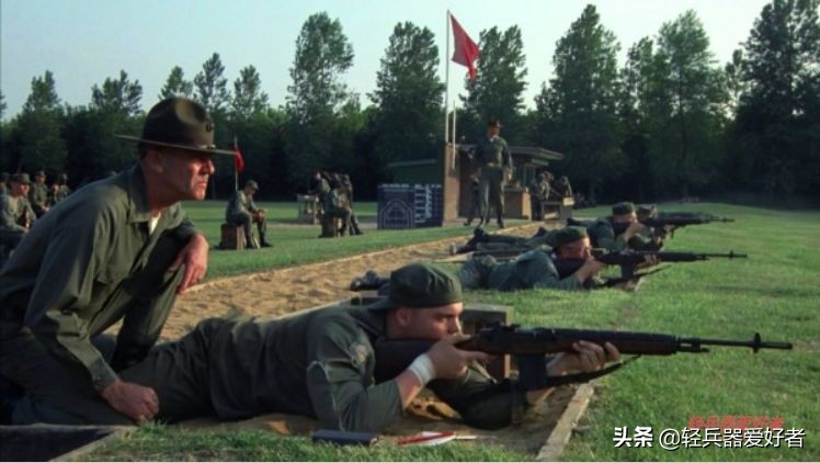 神级反战电影：战场无诗意，全金属外壳也拯救不了荒芜的灵魂