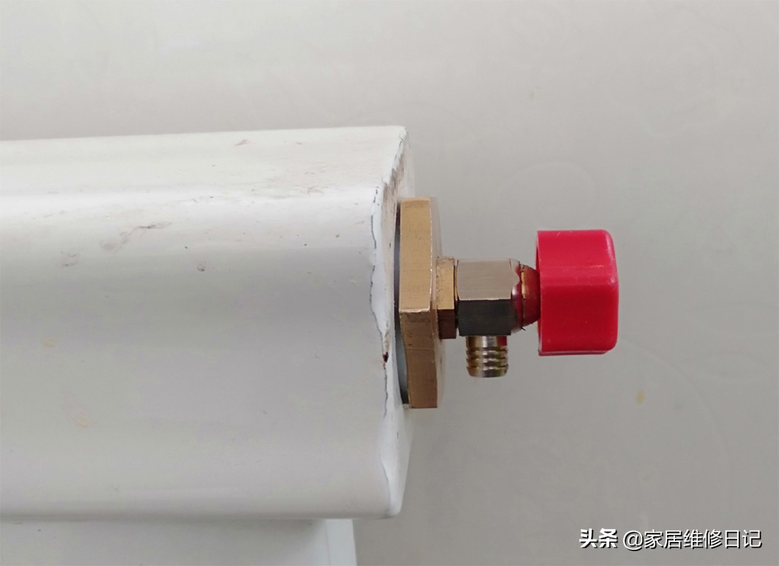 可调整角度的暖气排气阀,地暖排气放水阀形状