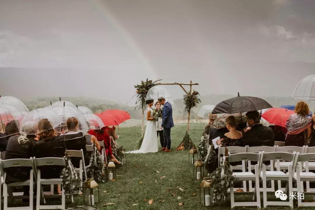 2018年最漂亮的缎面婚纱图片,十大婚纱摄影排行图片欣赏