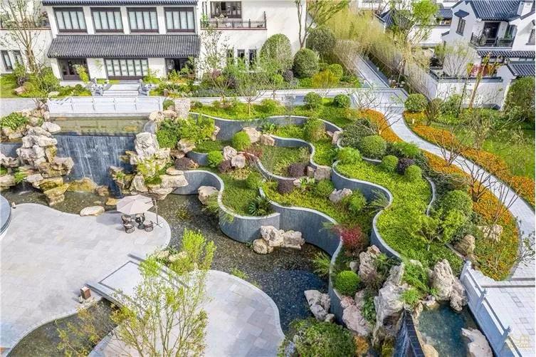 一波优雅的高差处理，漂亮