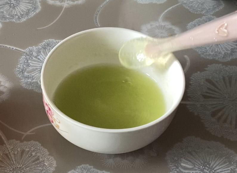 胡萝卜泥米糊,婴儿胡萝卜泥加米糊