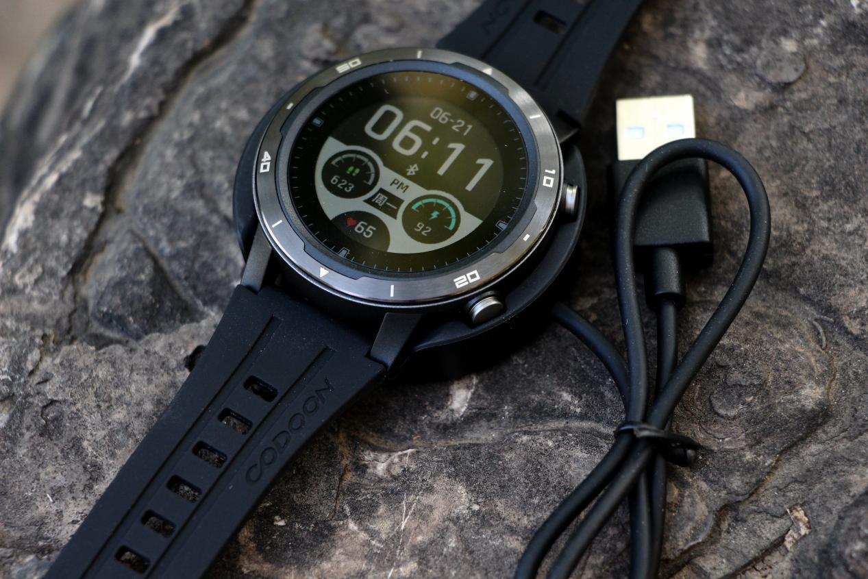 硬核升级，专为城市精英跑者打造：咕咚X3-RE精英版深度体验