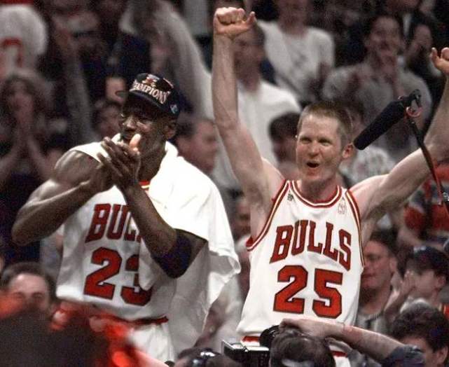 工作狂、满嘴脏话、不拿队友当人，你愿意与这样的乔丹共事吗？