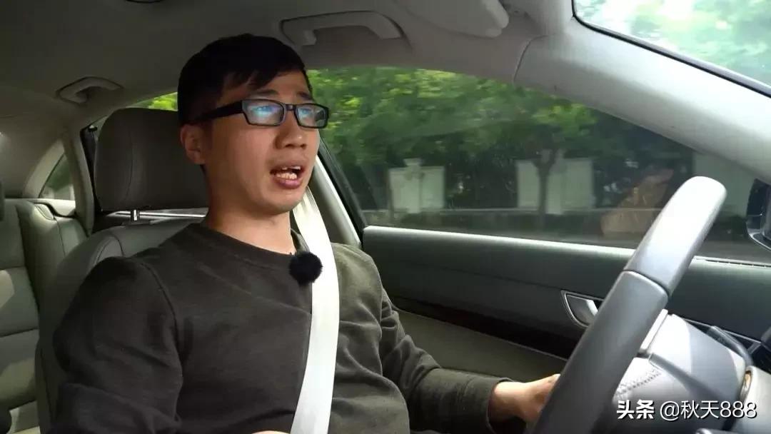 c6和c7哪个更好看,c6和c7底盘一样吗