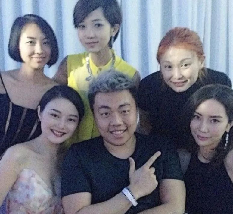 邓文迪晚晚到底是谁,网红界邓文迪