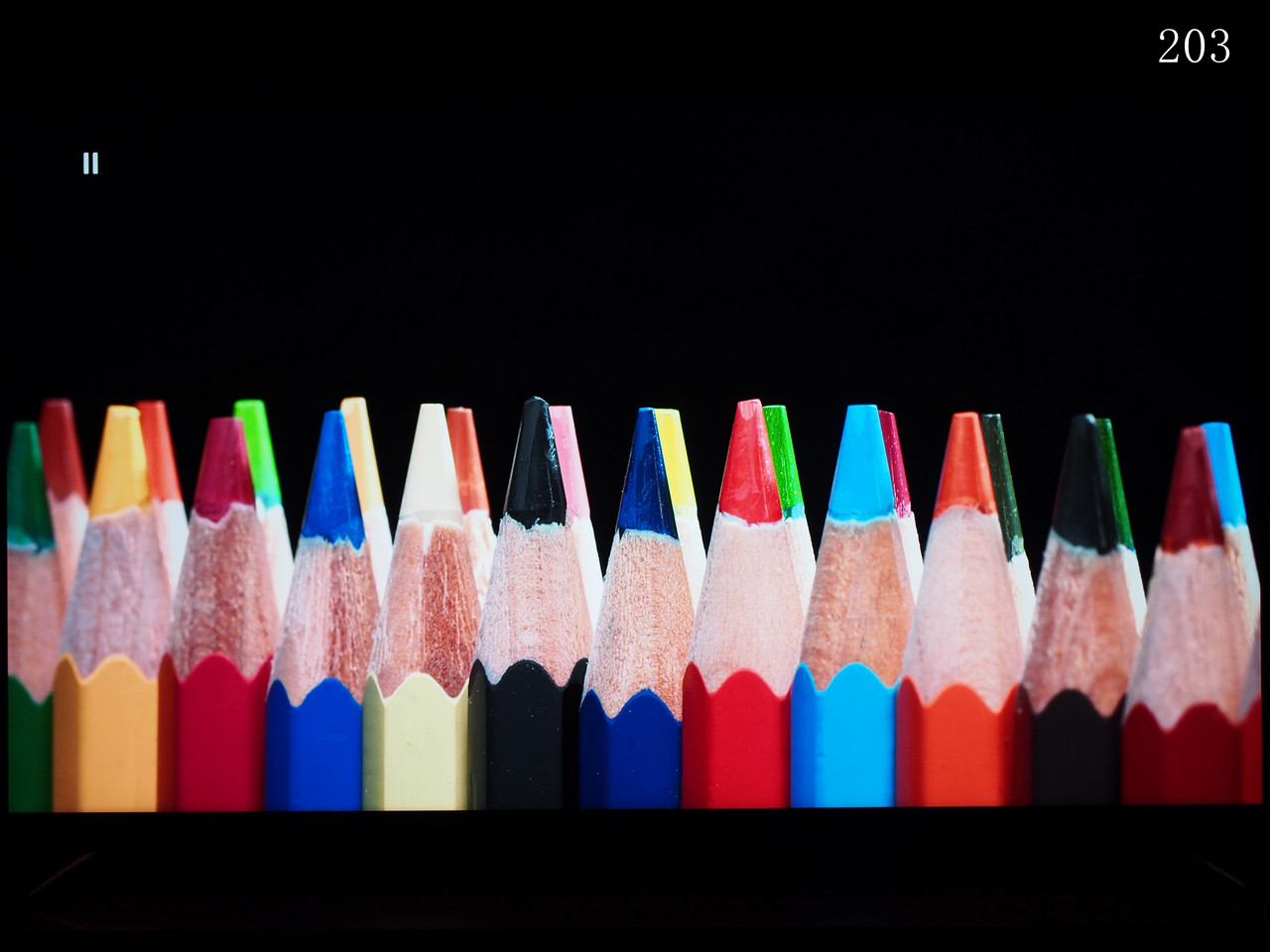 音画俱佳，操控稍弱——先锋UDP-LX500