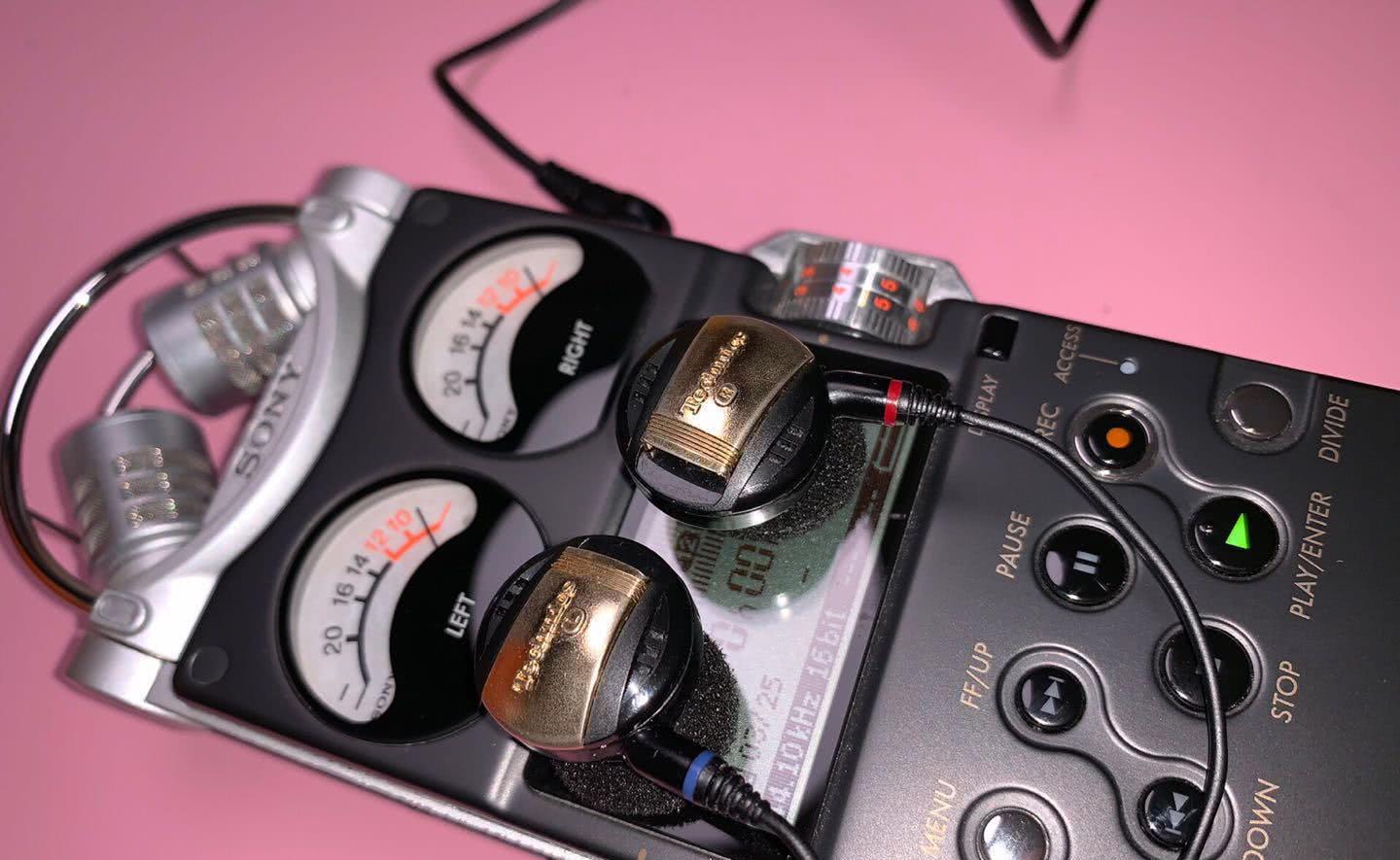 平头耳塞优缺点,平头耳塞式耳机越来越少