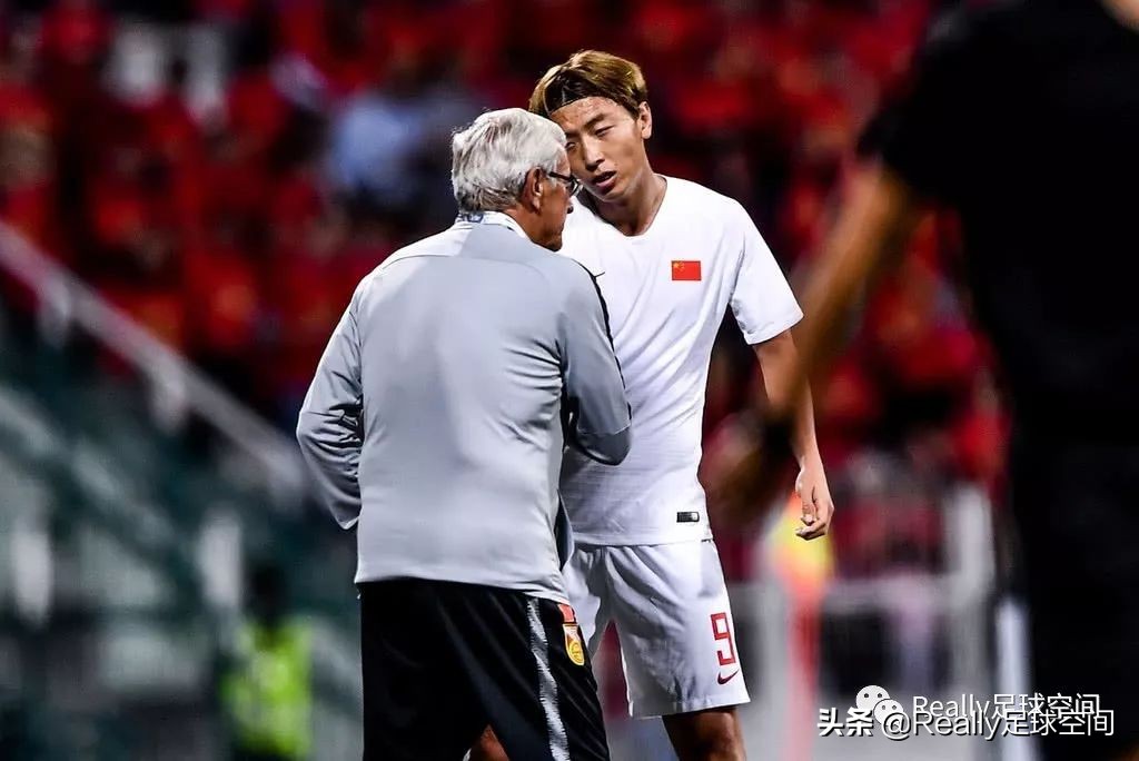 韩媒体评论中国足球,分析一下中国足球的问题在哪里