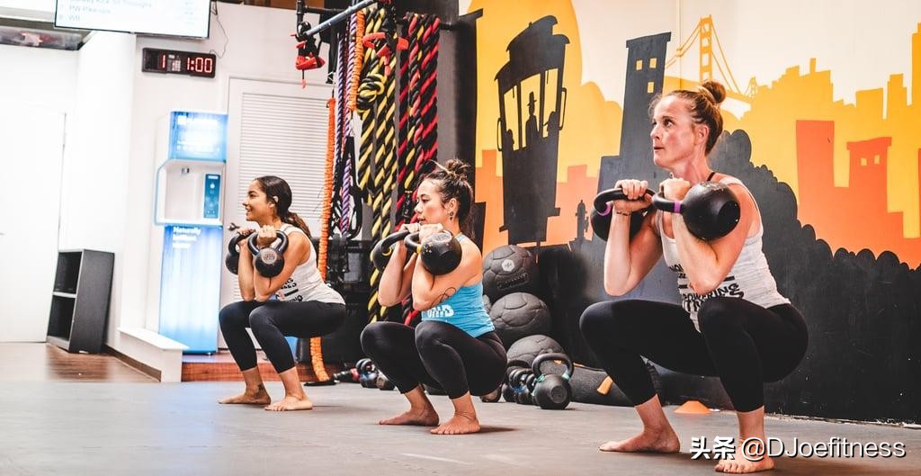 举重脚力怎么训练,为什么要穿袜子健身