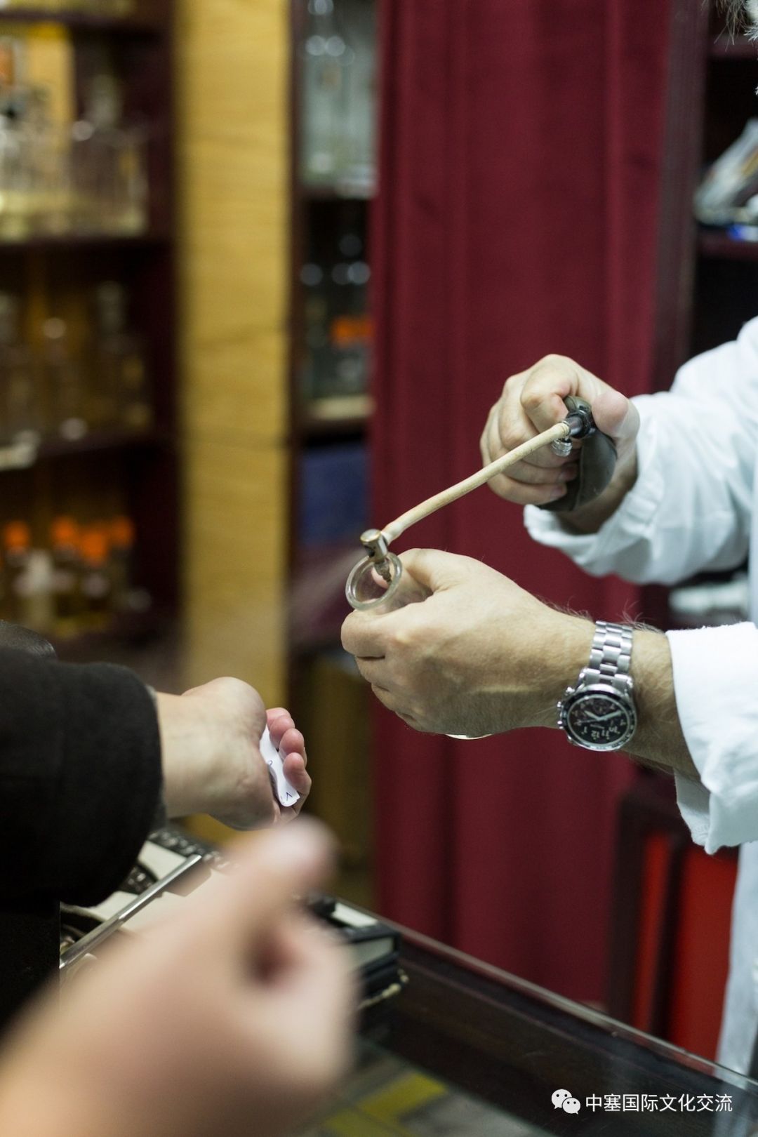 闻香识人|塞尔维亚,古老香水店散发出的旧时芳香