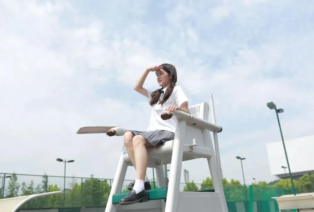 毕业照自己拍全身合成,毕业照自己拍怎么拍