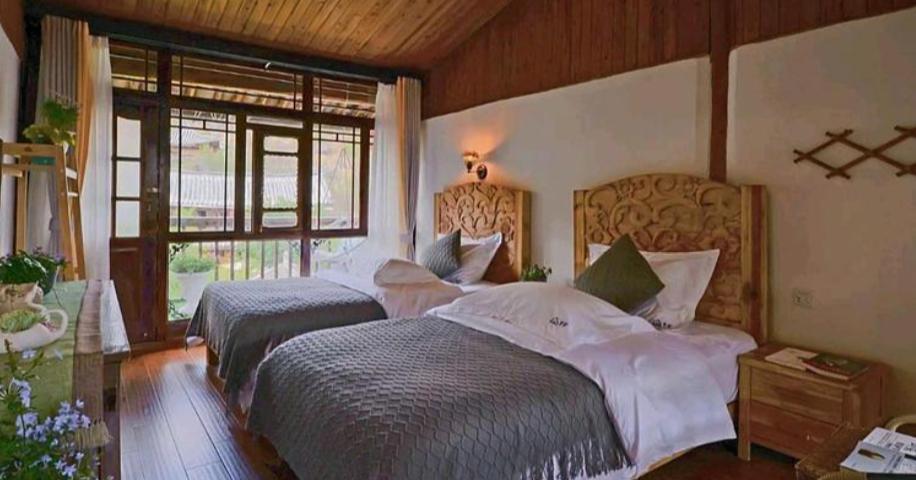 丽江白沙古镇住宿推荐,束河古镇三天两晚住宿团购