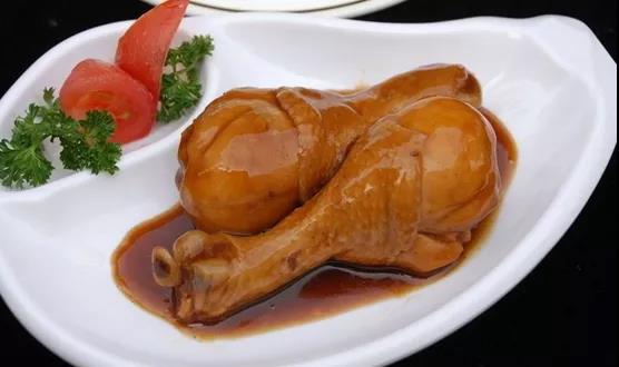 四川超级大学！坐拥15大网红餐厅，中央空调、电梯、免费网络全覆盖！