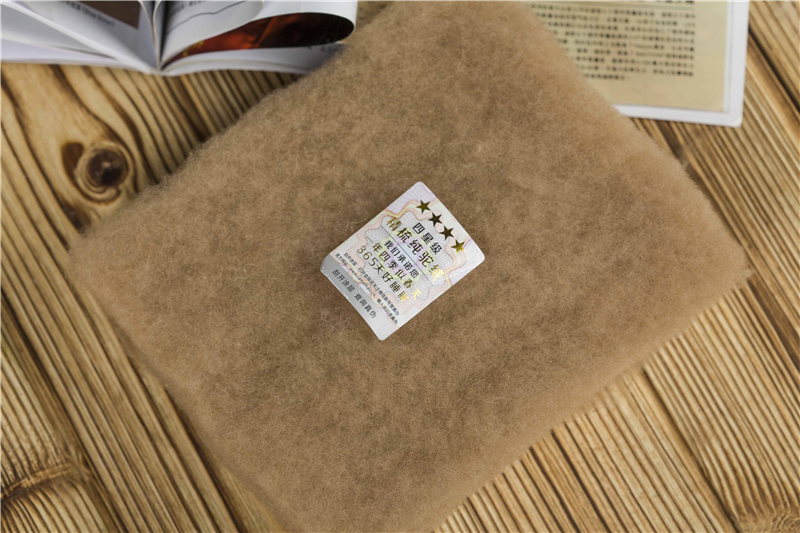 驼毛和驼绒价格差,驼毛和驼绒被有区别吗