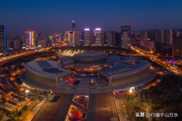 娴庡崡濂ヤ綋澶滄櫙鑸媿,娴庡崡濂ヤ綋涓矾鍖楀欢鑸媿瑙嗛