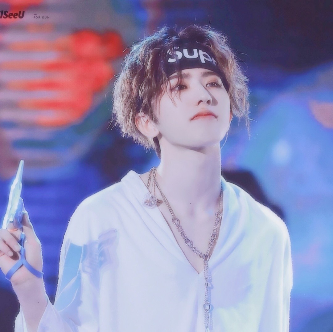 鹿晗现在的境况怎么样,从一线明星到无戏可拍