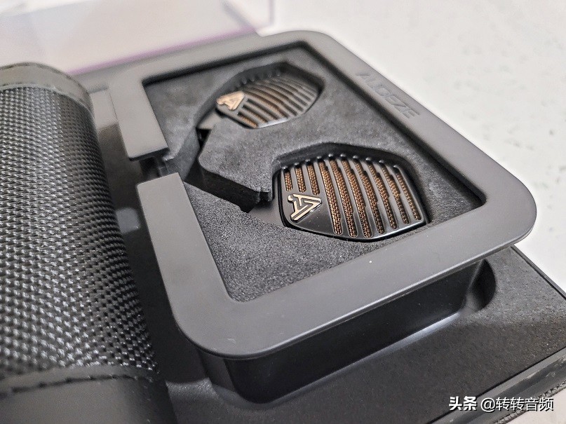 audeze奥蒂兹lcd3,奥蒂兹lcd-i4开箱