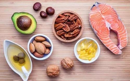 减肥成功后如何改善皮松的问题,减肥过程中怎么防止皮松弛