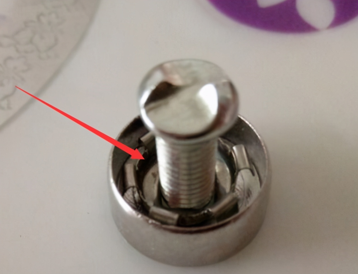 车牌螺丝怎么拆卸之后重新安装,如何做一名合格的老司机