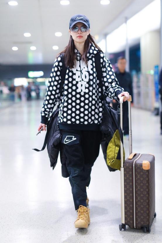 钟楚曦最好看穿搭,钟楚曦时尚穿搭