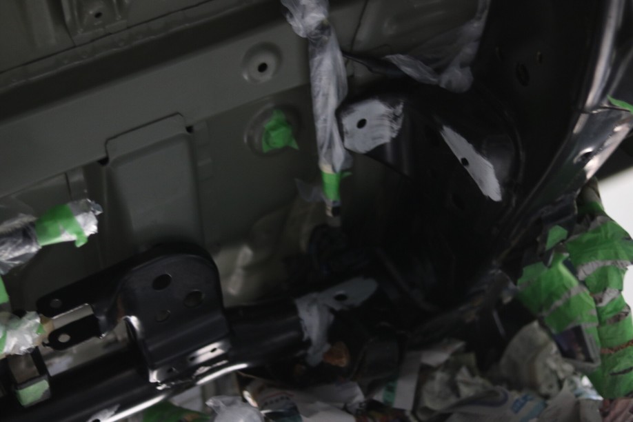 怪兽修车:修复一辆09款中东版丰田霸道,最终旧车变新车