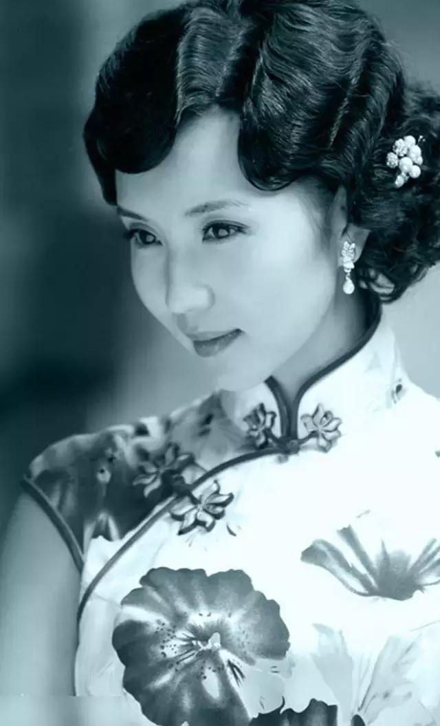 旗袍的倾国倾城,旗袍女人一种倾国倾城的美