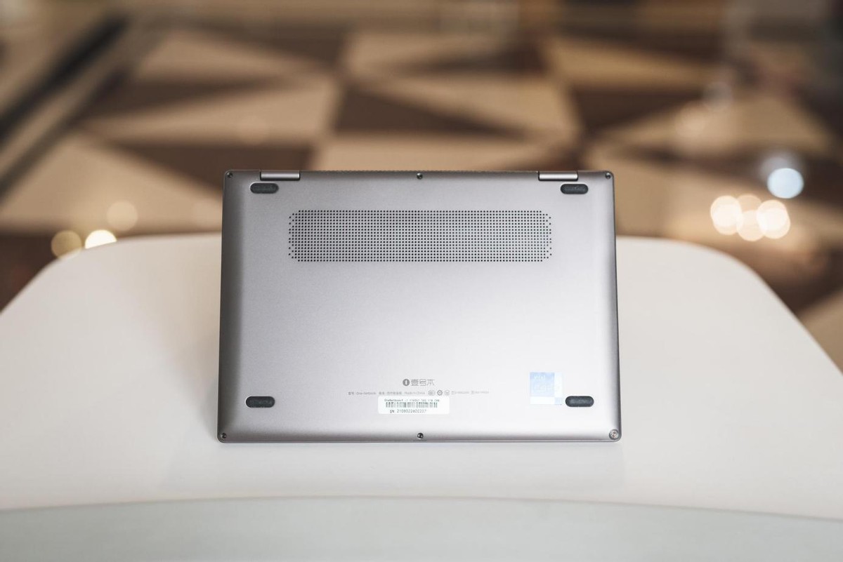 壹号本四代铂金版内存频率是多少,随地加班