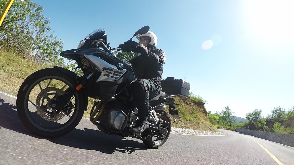 宝马f750gs欧版动力路试,2020款bmwf750gs