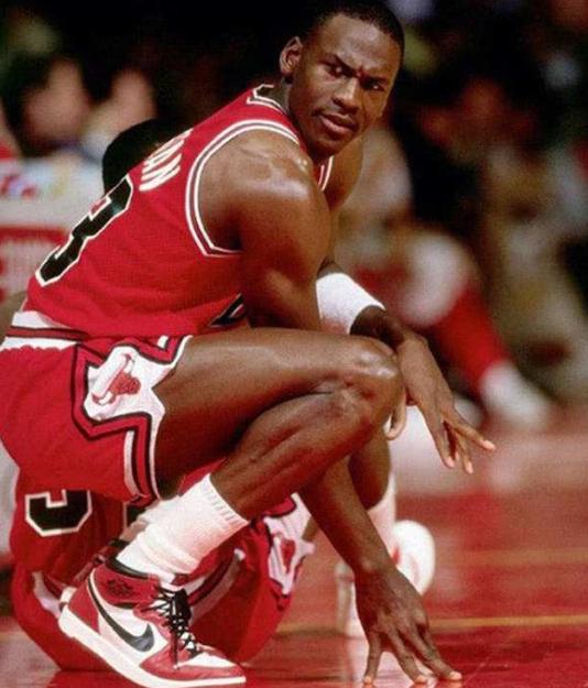 c罗腿部肌肉和乔丹腿部肌肉图片,c罗肌肉vs博尔特肌肉