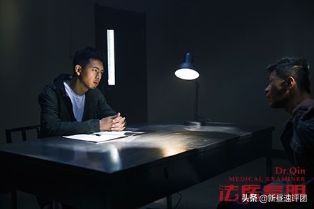 倍思沃可,倍思i沃克屏幕挂灯测评