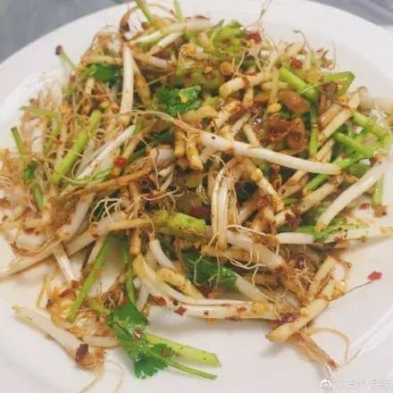 贵阳不光是辣味的，还有一种味道叫折耳根！