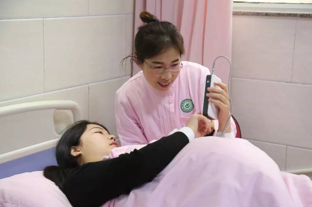 产妇进产房前,为何要自己带“卫生纸”?医生说出了答案,别忽视