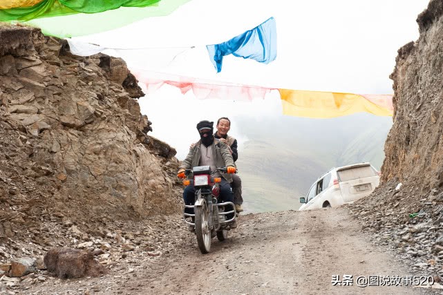 “疯狂”虫草一根卖到30元，中国最大虫草地，5月开挖孩子放假