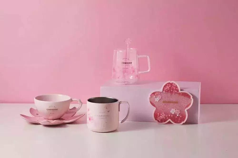 星巴克咖啡发展现状与前景中国,海外咖啡巨头进入中国大陆星巴克