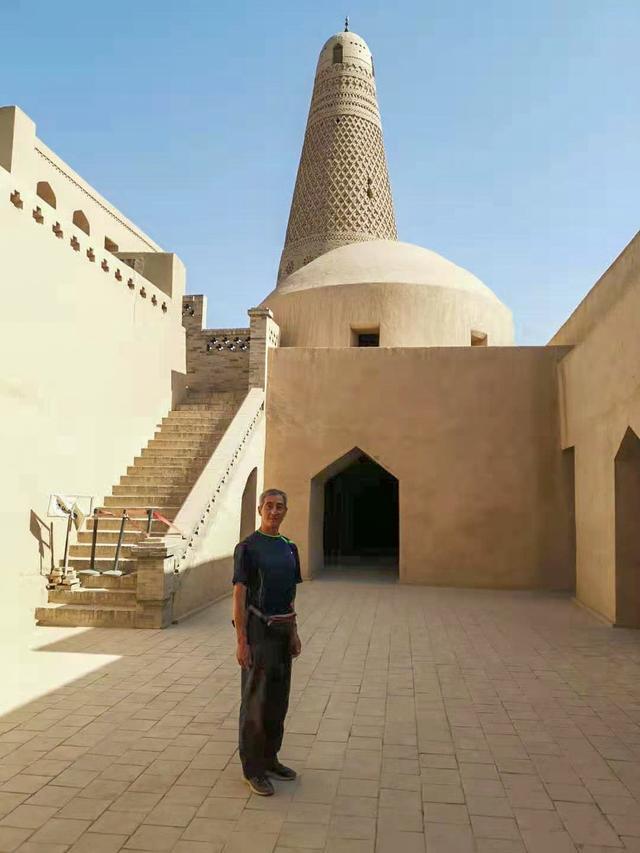 72岁老人游新疆,新疆自由行旅游攻略老人