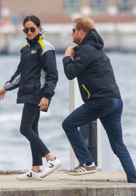 公认脚感最好的板鞋李宁,李宁板鞋上脚效果