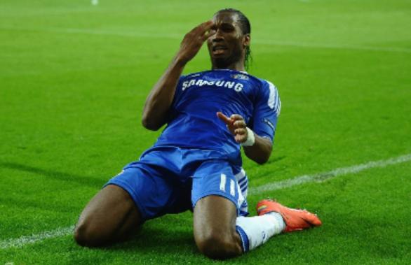 足坛十大巨星庆祝动作,盘点足球明星十大最经典庆祝动作