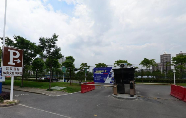 洪山区武汉足球主题公园,武汉有什么专业足球球场