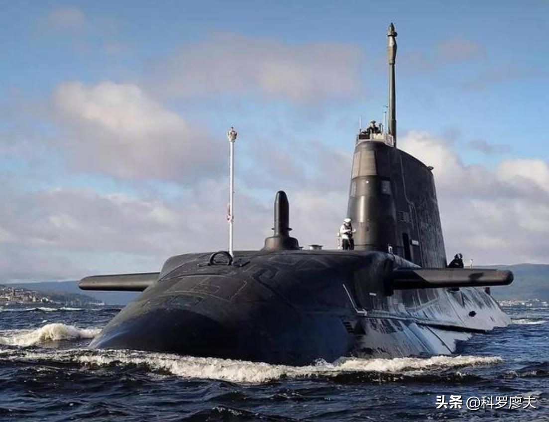 核潜艇费用高原因,潜艇通信长波台
