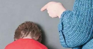 对性格偏执的孩子该如何教育,孩子偏执人格怎么教育