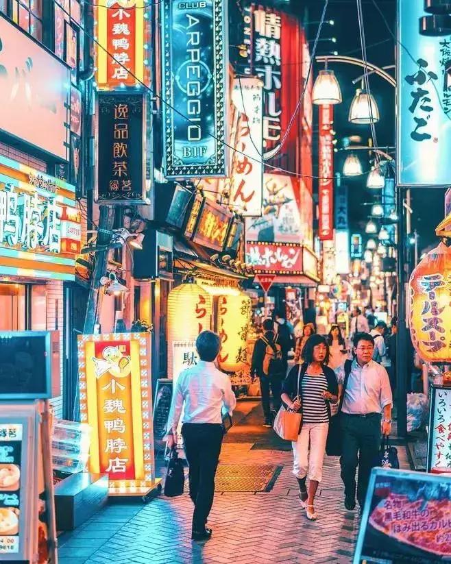 为什么日本街头几乎看不到乞丐,日本的街头真的很少见到胖子吗