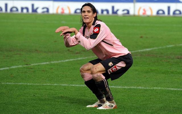 卡瓦尼法甲200场里程碑,绿茵之巅卡瓦尼