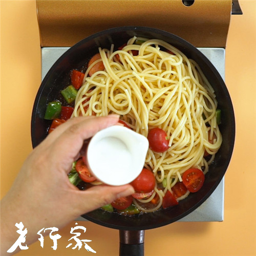 意大利面怎么做？意大利面最正宗的做法，外国人吃了都赞不绝口
