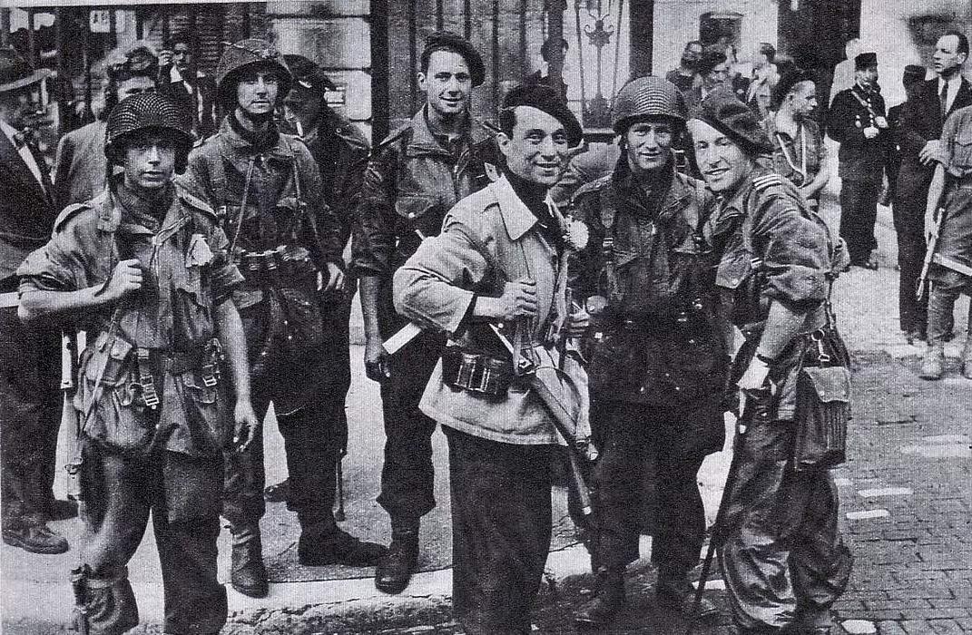 阿斯特拉袖珍手枪,阿斯特拉半自动手枪