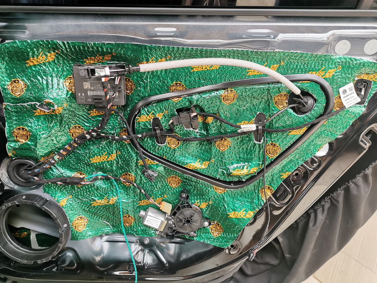 大众迈腾汽车音响隔音改装,大众迈腾加强了吗