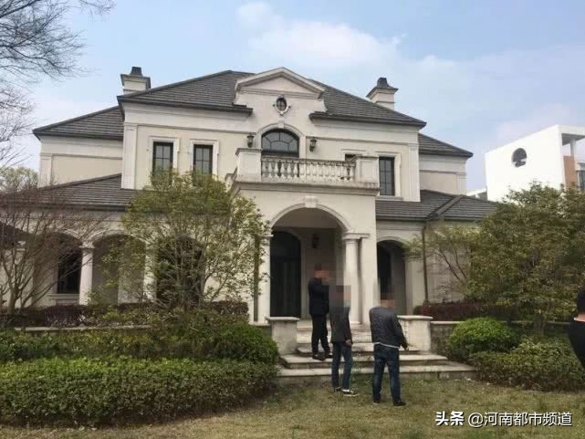 男子花3000装修,男子花3000万装修别墅