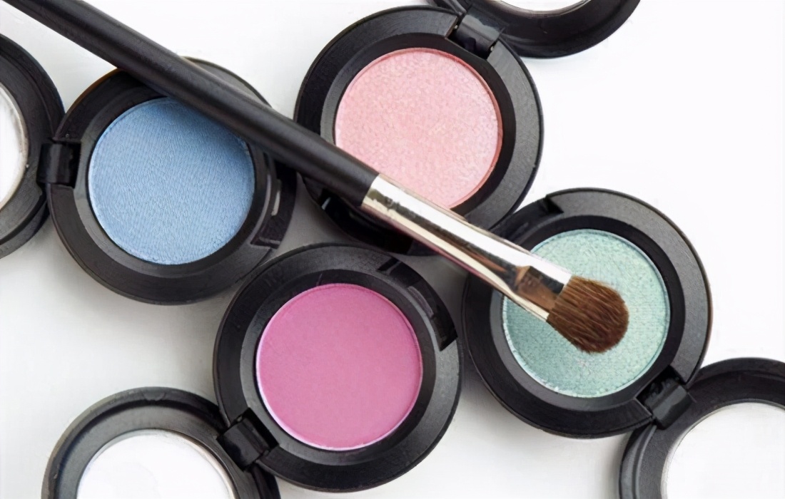 眼影的正确方法,眼影的正确教程