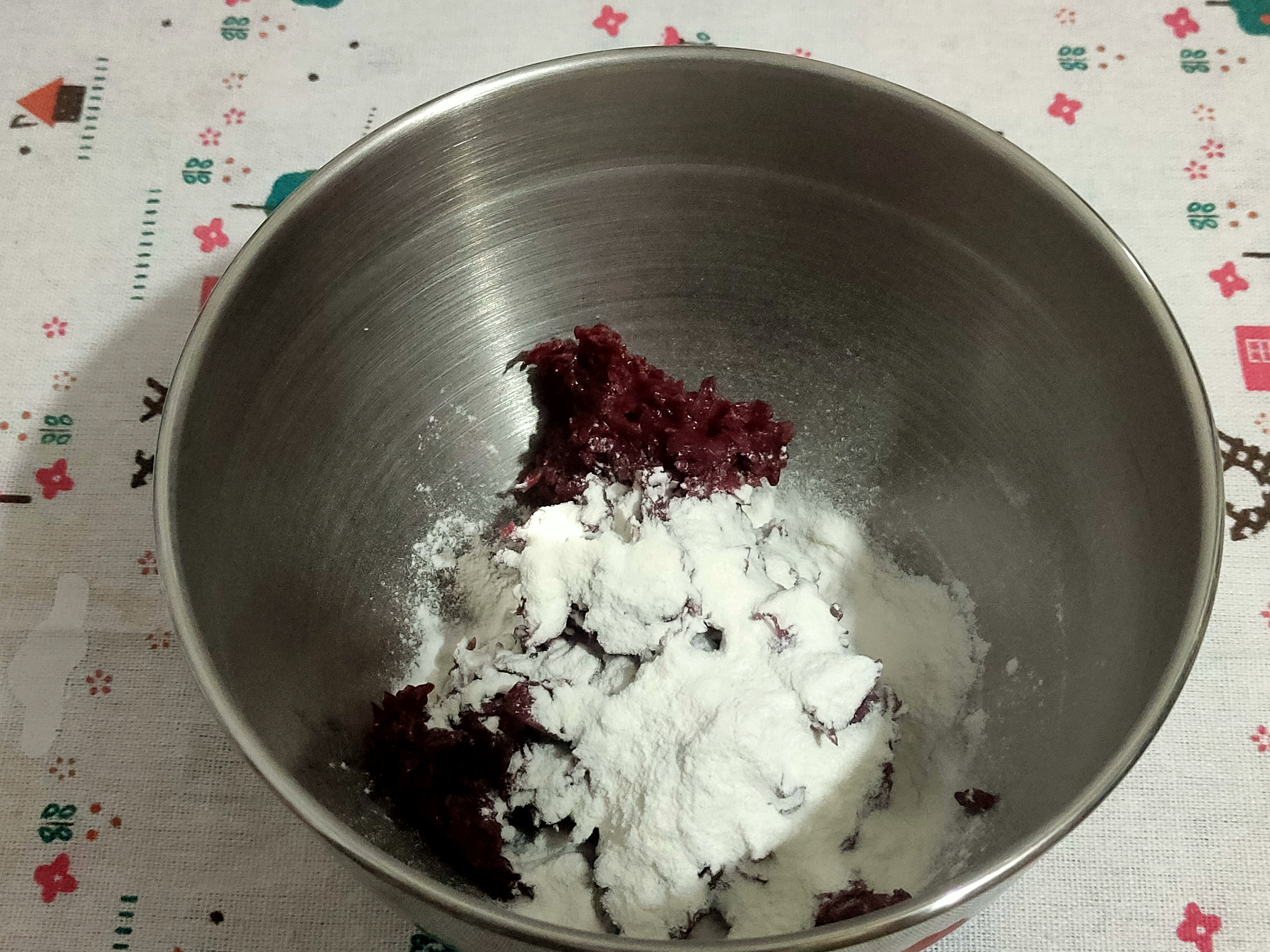 干玫瑰花怎么做成鲜花饼,什么玫瑰花可以做玫瑰花饼